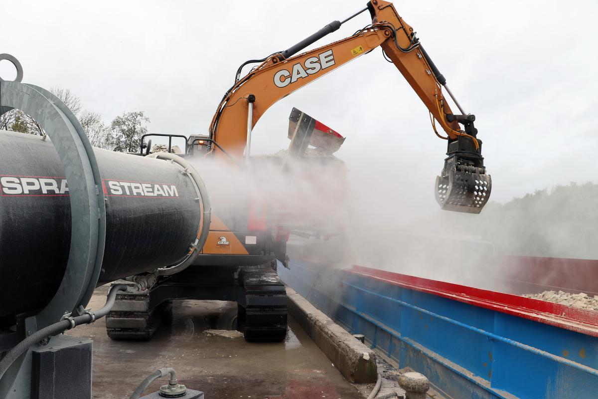 Imog Moen transhipment recycling cannon S7 5 dust 02